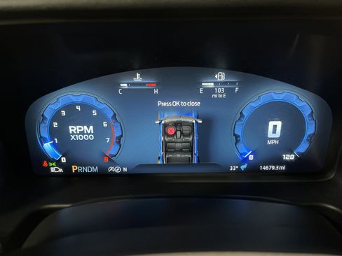 Used 2025 Ford Bronco Badlands image 21