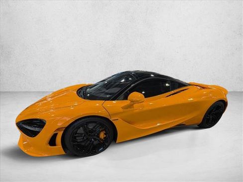 Used 2025 McLaren 750S image 8