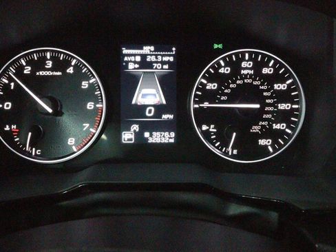 Used 2024 Subaru Legacy Premium AWD/4WD image 10