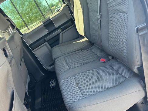 Used 2015 Ford F150 XLT RWD image 19