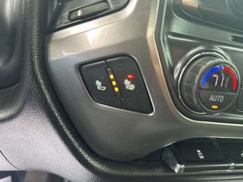 Used 2019 Chevrolet Silverado 1500 LT w/ All Star Edition AWD/4WD image 12