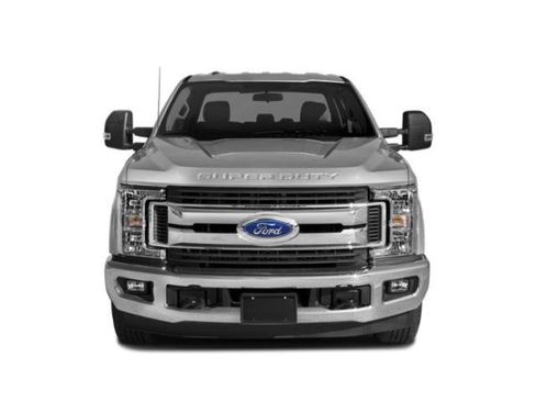 Used 2019 Ford F250 XLT w/ XLT Value Package AWD/4WD image 4