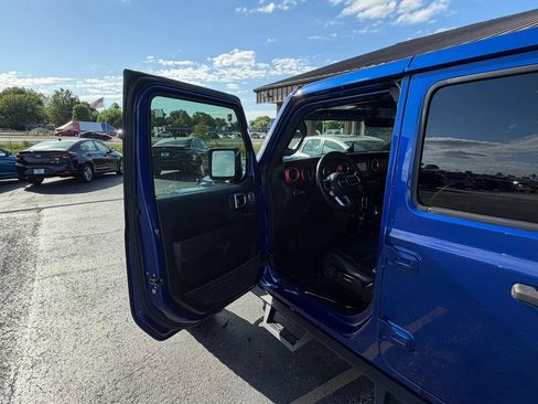 Used 2020 Jeep Wrangler Unlimited Rubicon AWD/4WD image 26