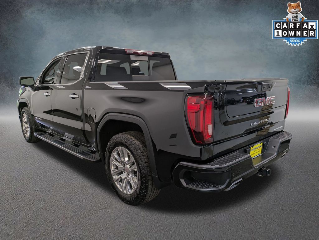 Used 2023 GMC Sierra 1500 Denali w/ Technology Package AWD/4WD image 6