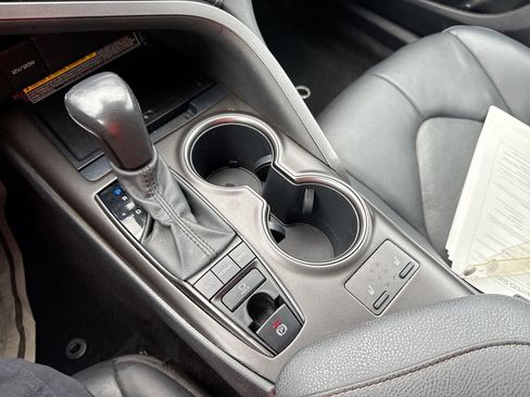 Certified 2021 Toyota Camry XSE FWD image 21