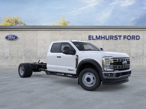 New 2026 Ford F550 4x4 Supercab Super Duty image 8