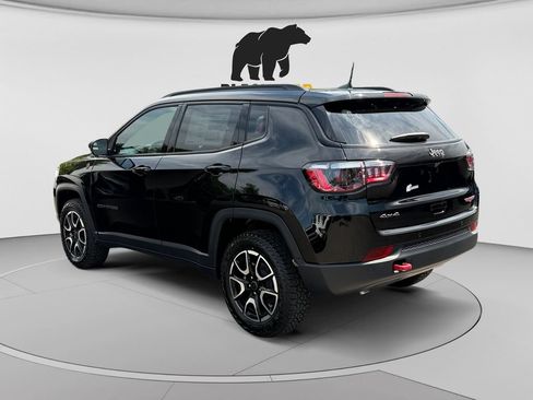 New 2026 Jeep Compass Trailhawk AWD/4WD image 5
