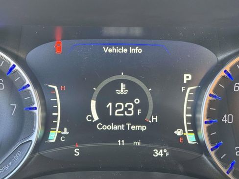 New 2026 Chrysler Pacifica Pinnacle image 25