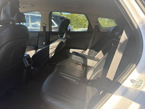Used 2023 Kia Sportage EX FWD image 19