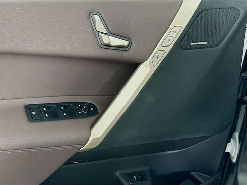 Used 2026 BMW iX xDrive45 w/ Premium Package image 20