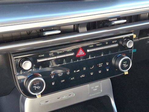 New 2026 Hyundai Ioniq 9 Calligraphy image 12