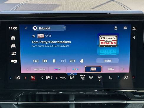 New 2026 Lincoln Nautilus Reserve AWD/4WD image 12
