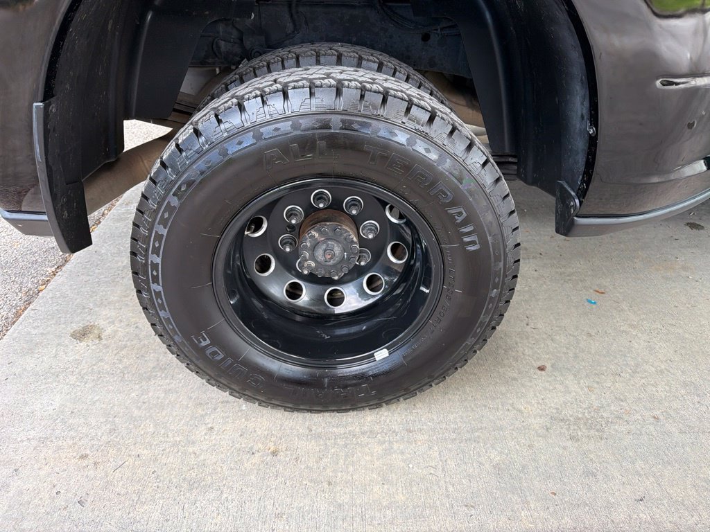 Used 2025 RAM 3500 Laramie AWD/4WD image 27