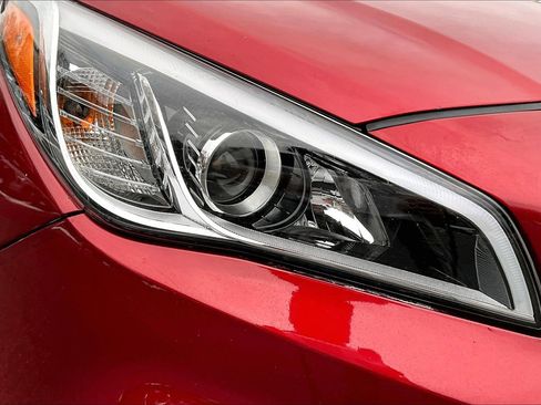 Used 2017 Hyundai Sonata Sport w/ Value Edition Package 02 image 27