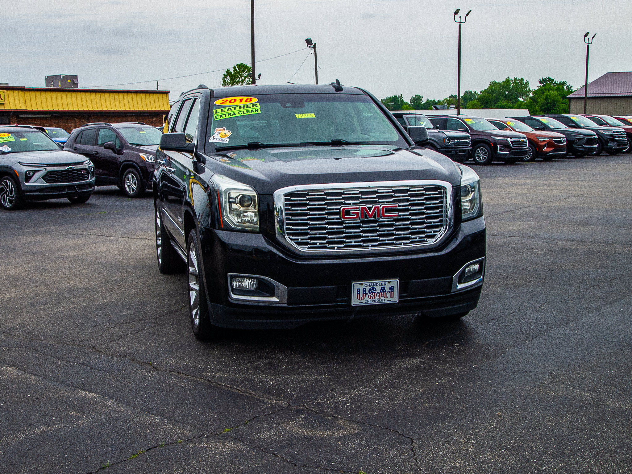 Used 2018 GMC Yukon Denali w/ Open Road Package AWD/4WD image 10