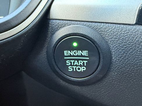 Used 2022 Ford Escape SE w/ Convenience Package image 37