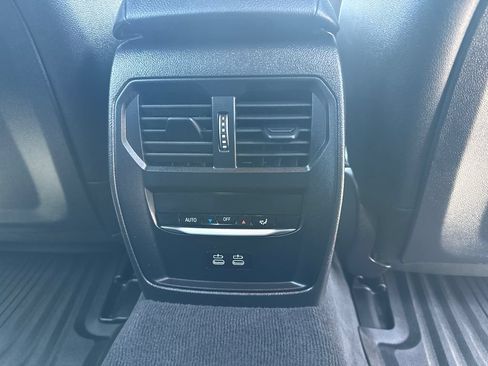 Used 2025 BMW i4 eDrive40 w/ M Sport Package RWD image 17