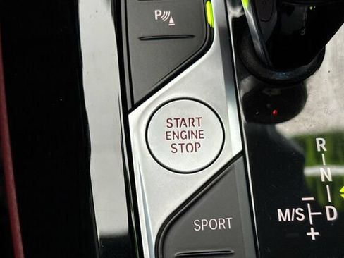 Used 2024 BMW X4 M40i w/ Premium Package AWD/4WD image 23