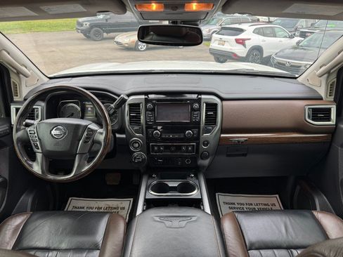 Used 2017 Nissan Titan Platinum Reserve AWD/4WD image 20