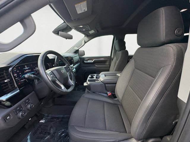 Used 2025 Chevrolet Silverado 1500 RST w/ LPO, Dark Essentials Package AWD/4WD image 10