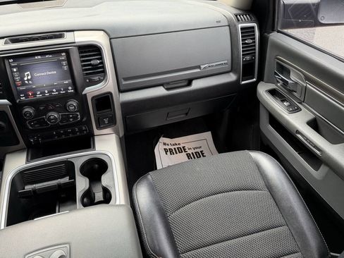 Used 2018 RAM 2500 Big Horn AWD/4WD image 25