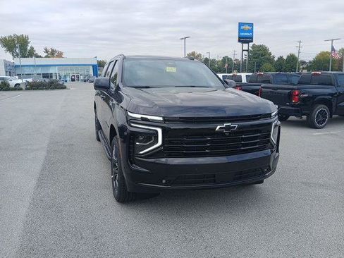 New 2026 Chevrolet Suburban RST w/ Advanced Technology Package AWD/4WD image 7