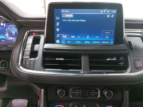 Used 2022 Chevrolet Tahoe LT w/ Luxury Package AWD/4WD image 21