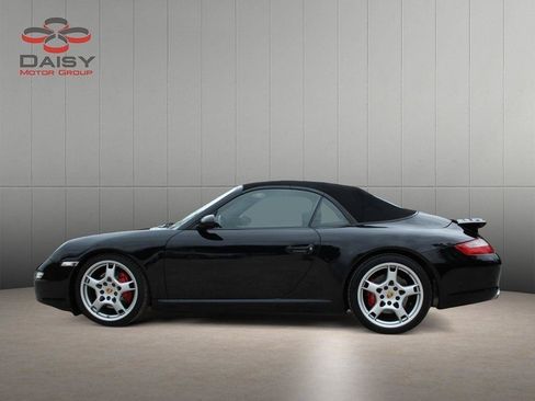 Used 2006 Porsche 911 Carrera S RWD image 8