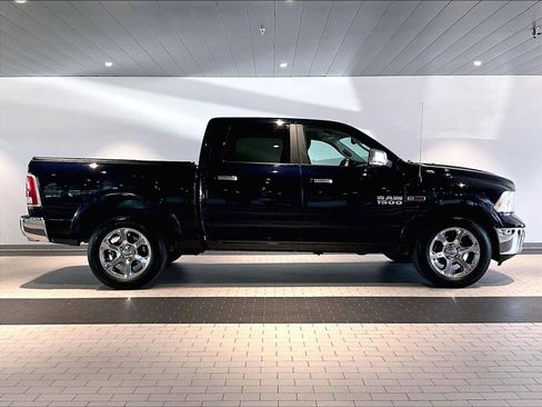 Used 2018 RAM 1500 Laramie w/ Convenience Group image 11