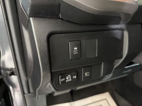 Used 2023 Toyota Tacoma SR5 w/ Technology Package AWD/4WD image 20