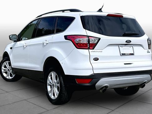 Used 2018 Ford Escape SEL AWD/4WD image 12