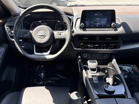 Used 2023 Nissan Rogue SV w/ SV Premium B Package AWD/4WD image 8