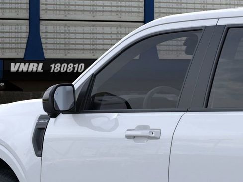 New 2026 Ford Maverick Lariat w/ Black Appearance Package AWD/4WD image 21