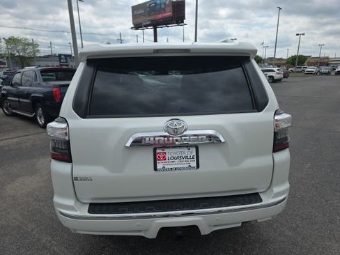 Used 2020 Toyota 4Runner Limited image 6