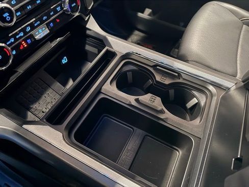 Used 2025 Ford F350 Lariat w/ Chrome Package image 28