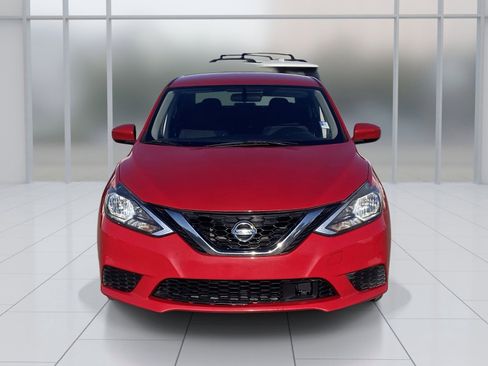 Used 2019 Nissan Sentra SV image 9
