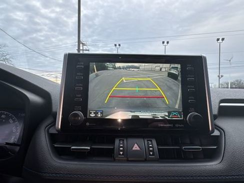 Used 2021 Toyota RAV4 XSE image 21