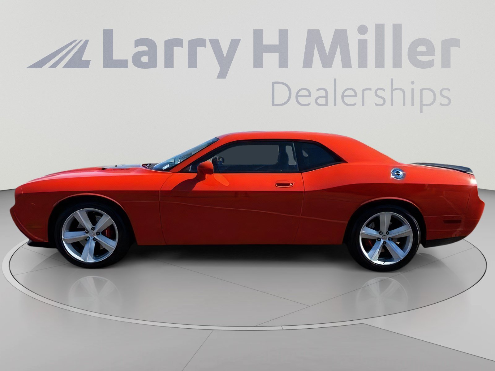 Used 2008 Dodge Challenger SRT8 RWD image 3