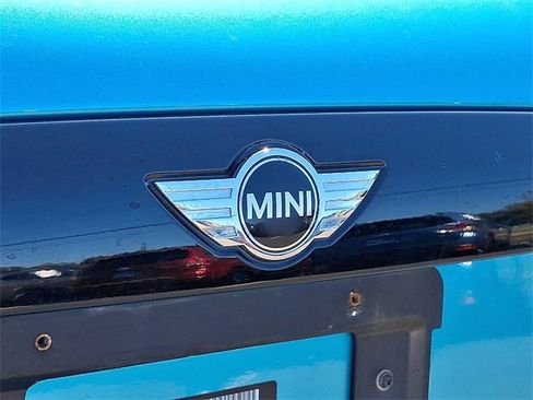 Used 2017 MINI Cooper S image 30