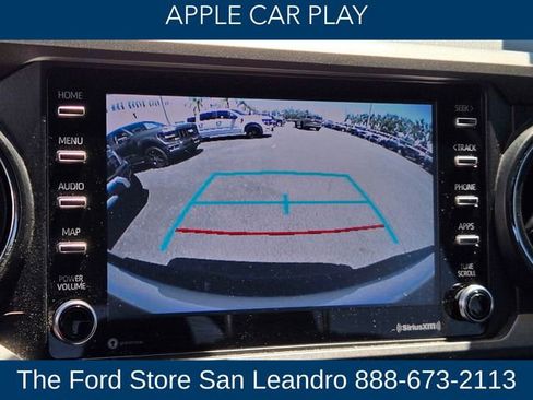 Used 2021 Toyota Tacoma TRD Off-Road w/ Technology Package AWD/4WD image 17