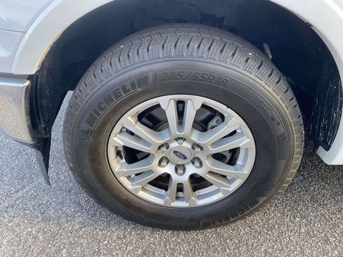 Used 2018 Ford F150 Lariat RWD image 4