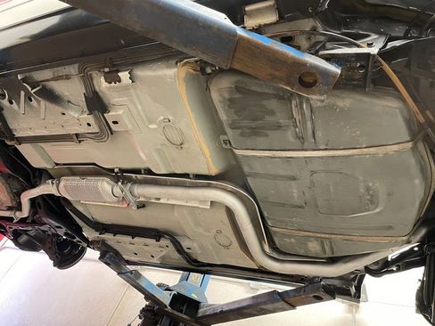 Used 1991 Cadillac Allante image 38