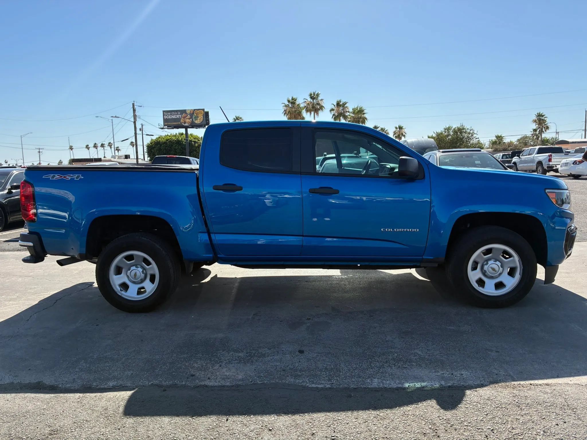 Used 2021 Chevrolet Colorado W/T w/ WT Convenience Package AWD/4WD image 10
