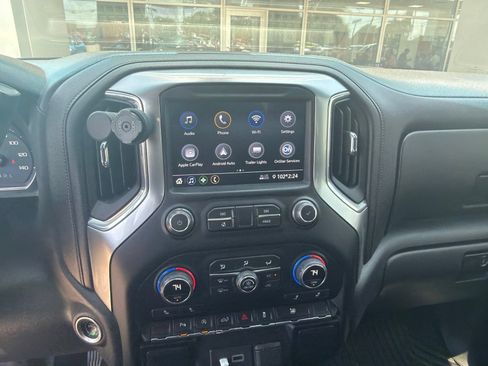Used 2022 Chevrolet Silverado 1500 LT w/ Safety Package RWD image 7