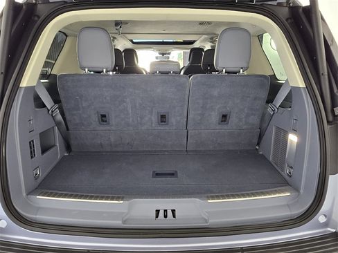 Used 2018 Lincoln Navigator Black Label image 16