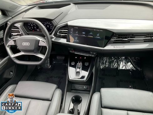 Used 2023 Audi Q4 e-tron Prestige image 57