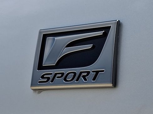 New 2026 Lexus TX 500h AWD image 18
