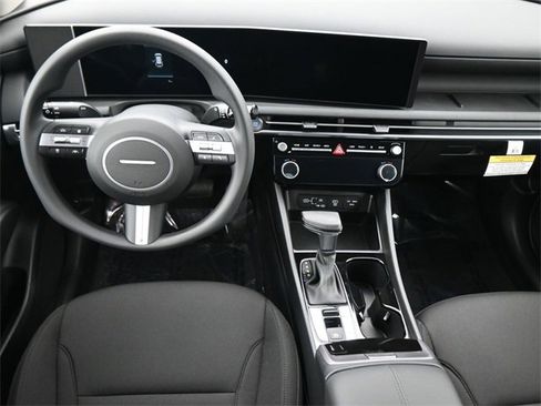 New 2026 Hyundai Tucson SEL image 12