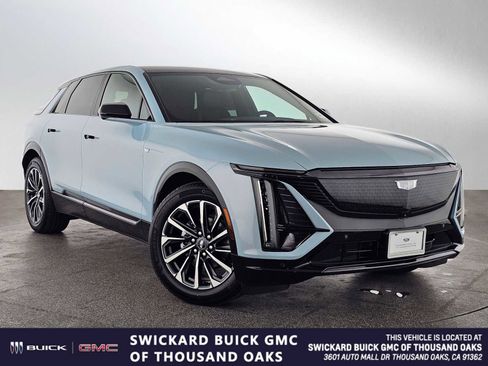 New 2026 Cadillac Lyriq Sport RWD image 1