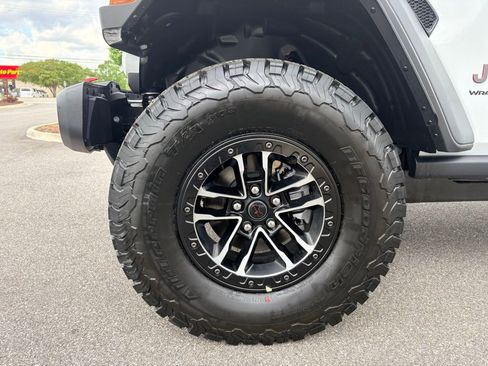 New 2026 Jeep Wrangler Unlimited Rubicon AWD/4WD image 14